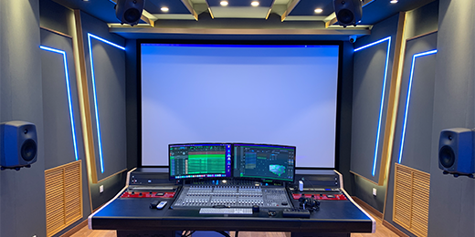 中国传媒大学戏剧影视学院全景声混录棚