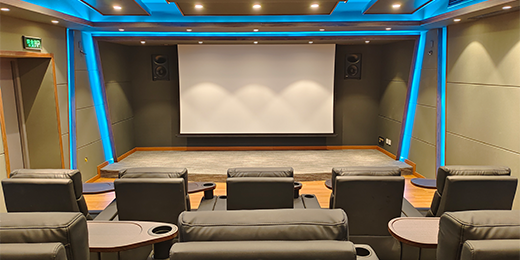 中国传媒大学戏剧影视学院审片室